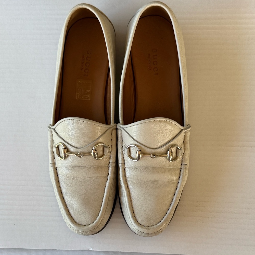 Gucci Quentin White Leather Loafers size 38 1/2